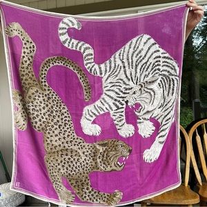 NWOT INOUI Editions Cashmere Blend Square 100 Chatou Winter Violet Tiger Scarf